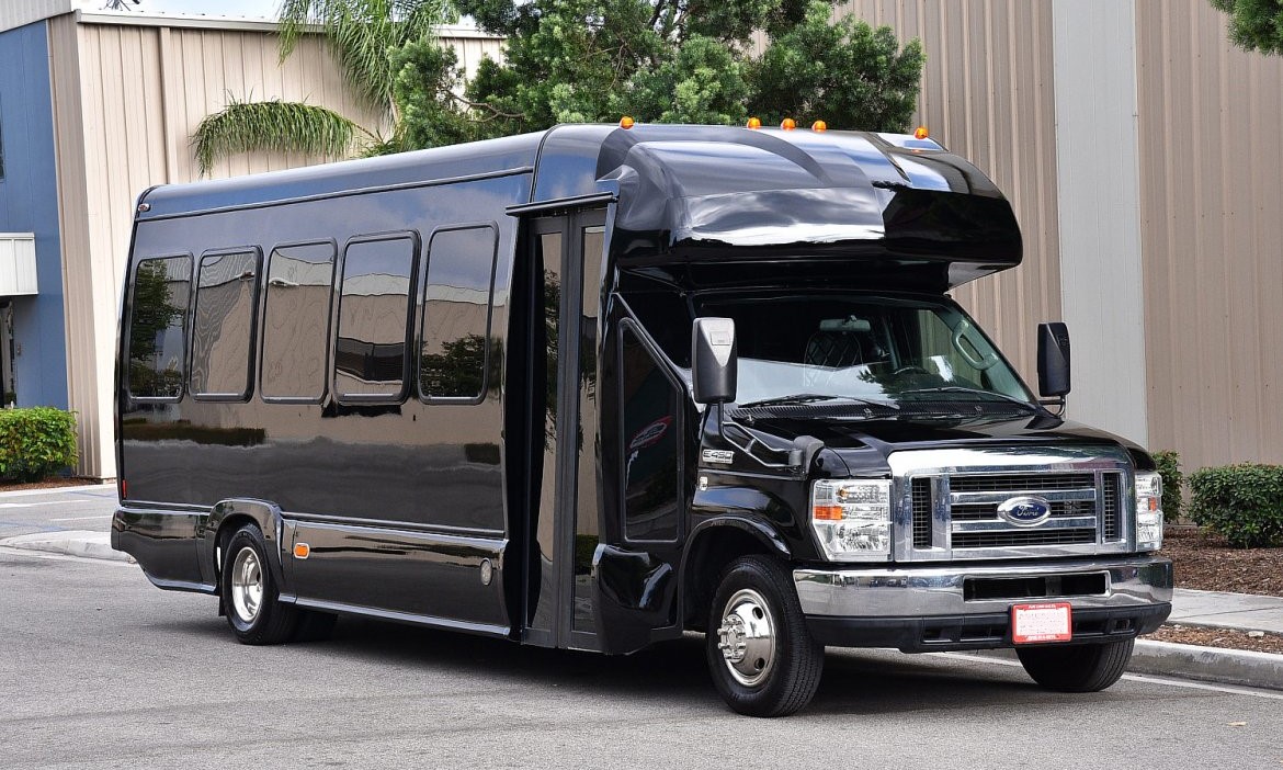 Limo Bus Exterior